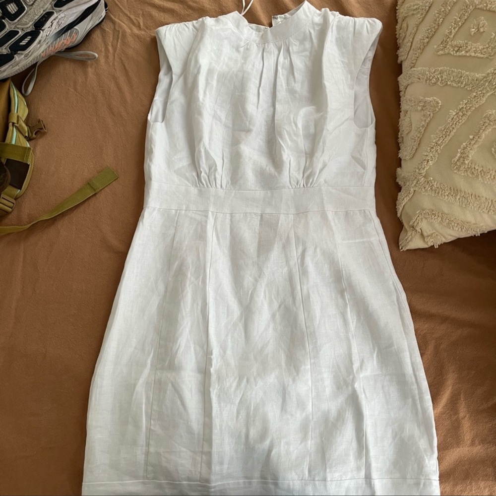 Dissh ROGAN WHITE LINEN MINI DRESS - Picture 3 of 3